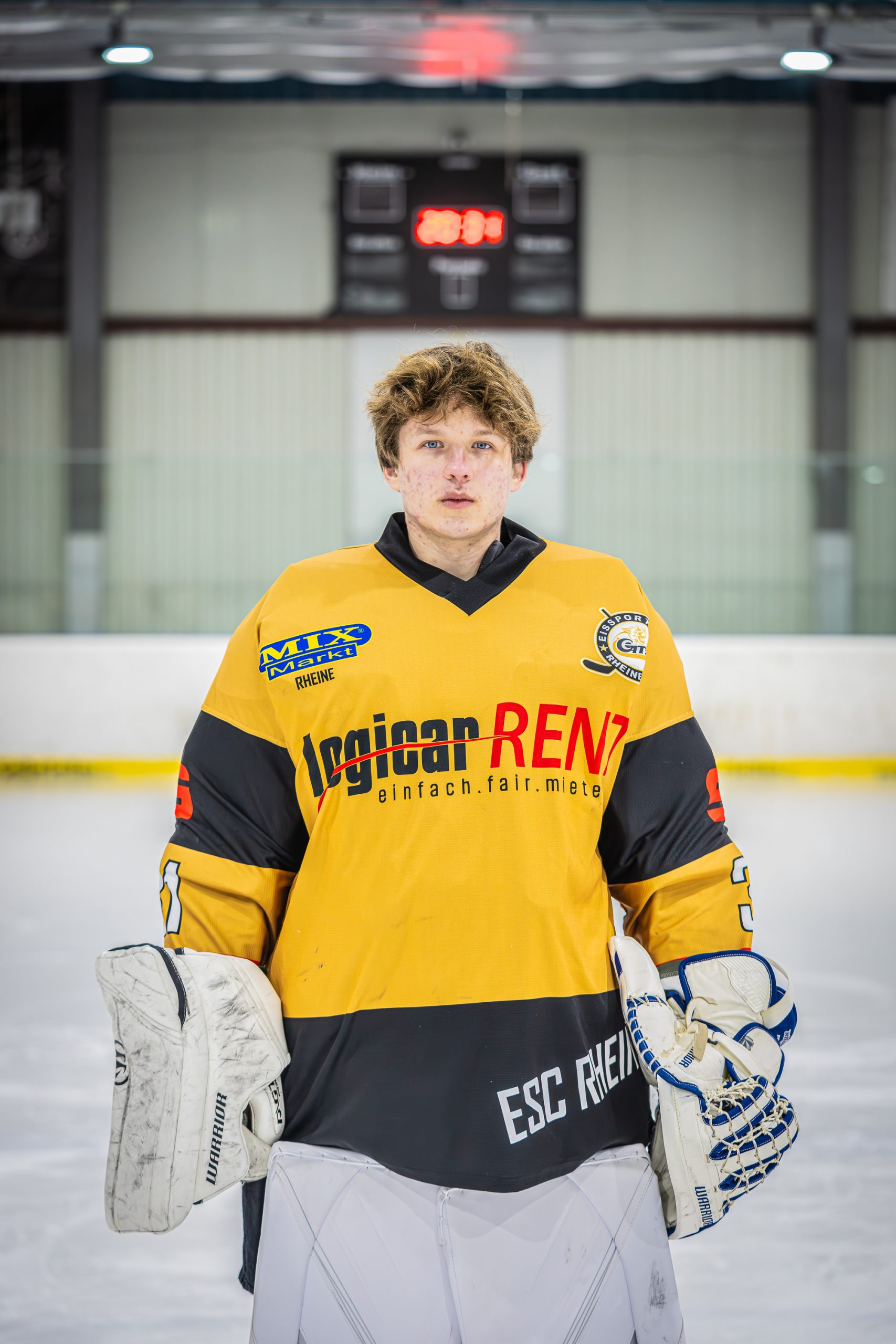 Porokhnitskyi Artem — G, #37